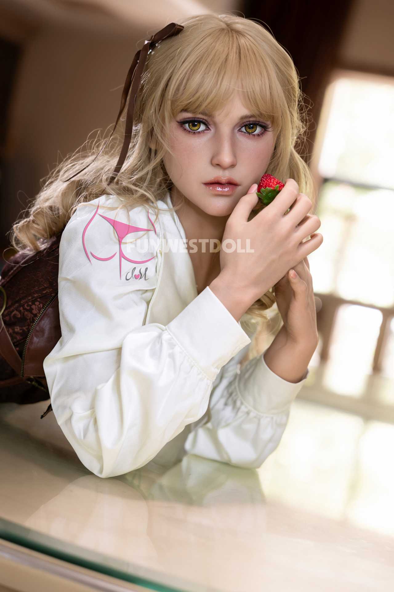 Funwest Duchess: 157cm Sexy Blonde Doll in Seductive Ancient Dress Anmodolls Funwest