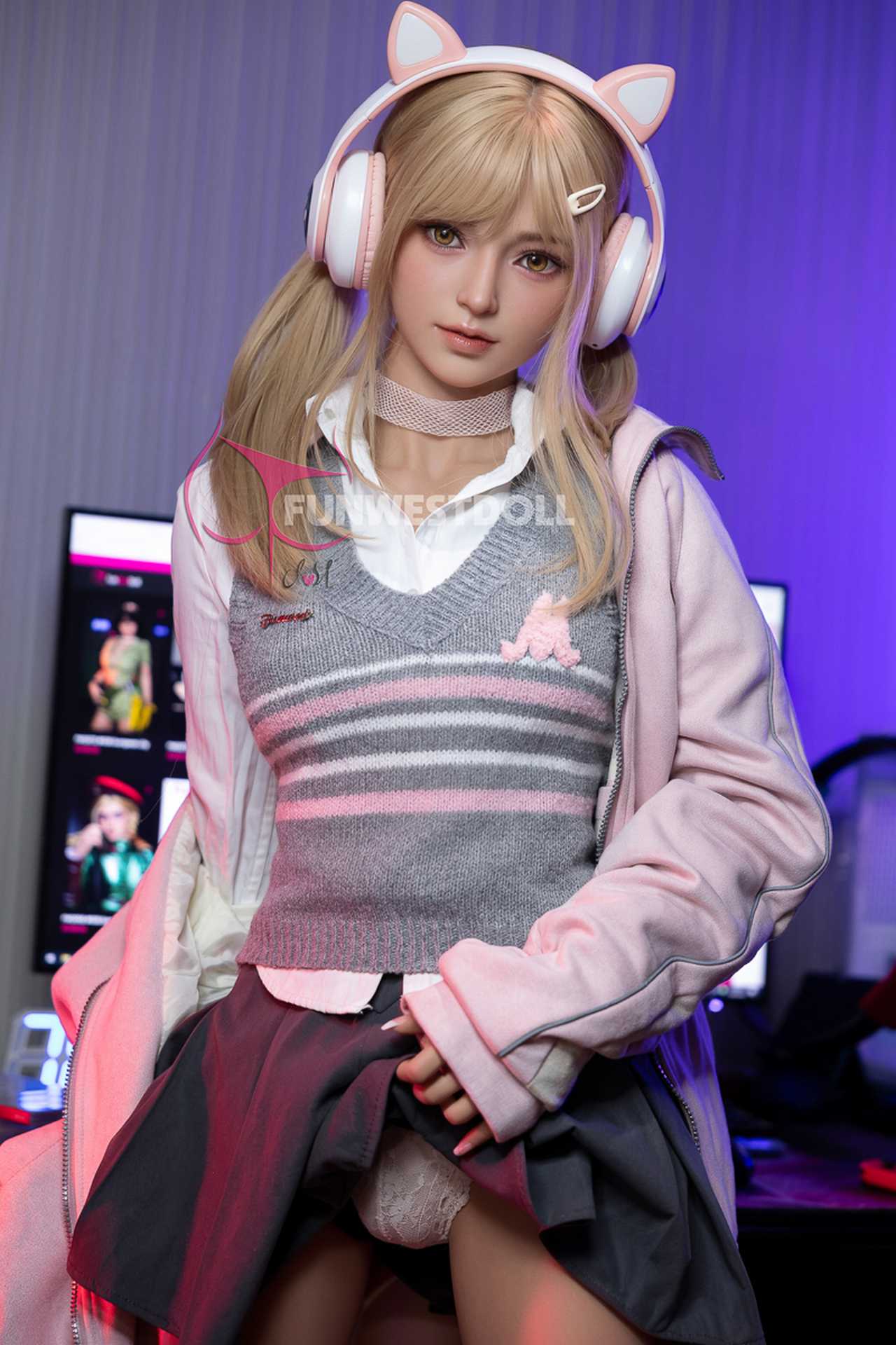 Funwest Evgeniya: 159cm TPE Doll with A-Cup Breasts and Gaming Enthusiasm Anmodolls Funwest