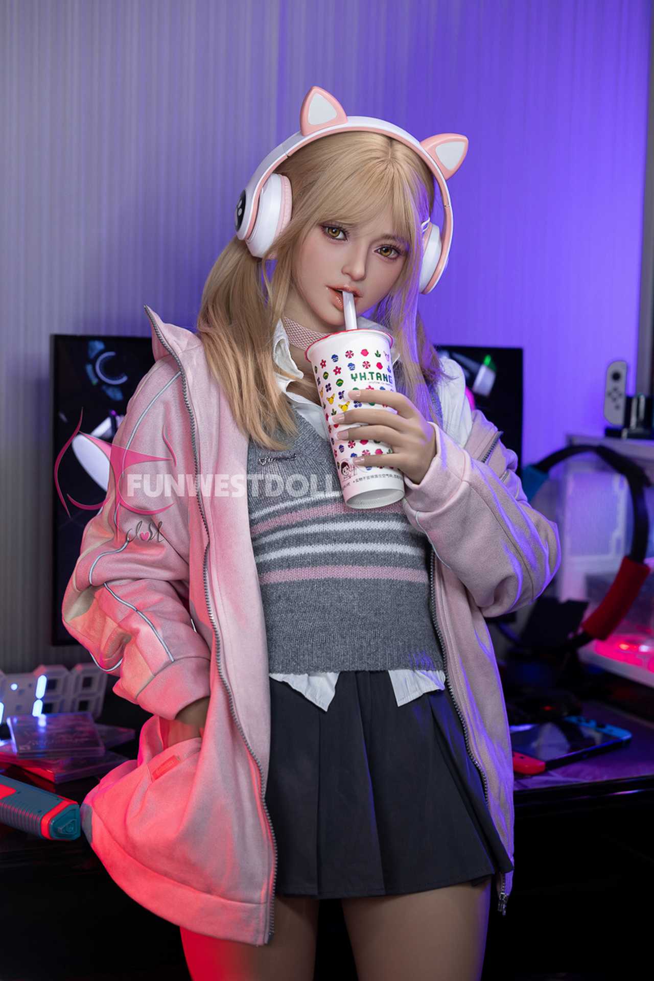Funwest Evgeniya: 159cm TPE Doll with A-Cup Breasts and Gaming Enthusiasm Anmodolls Funwest