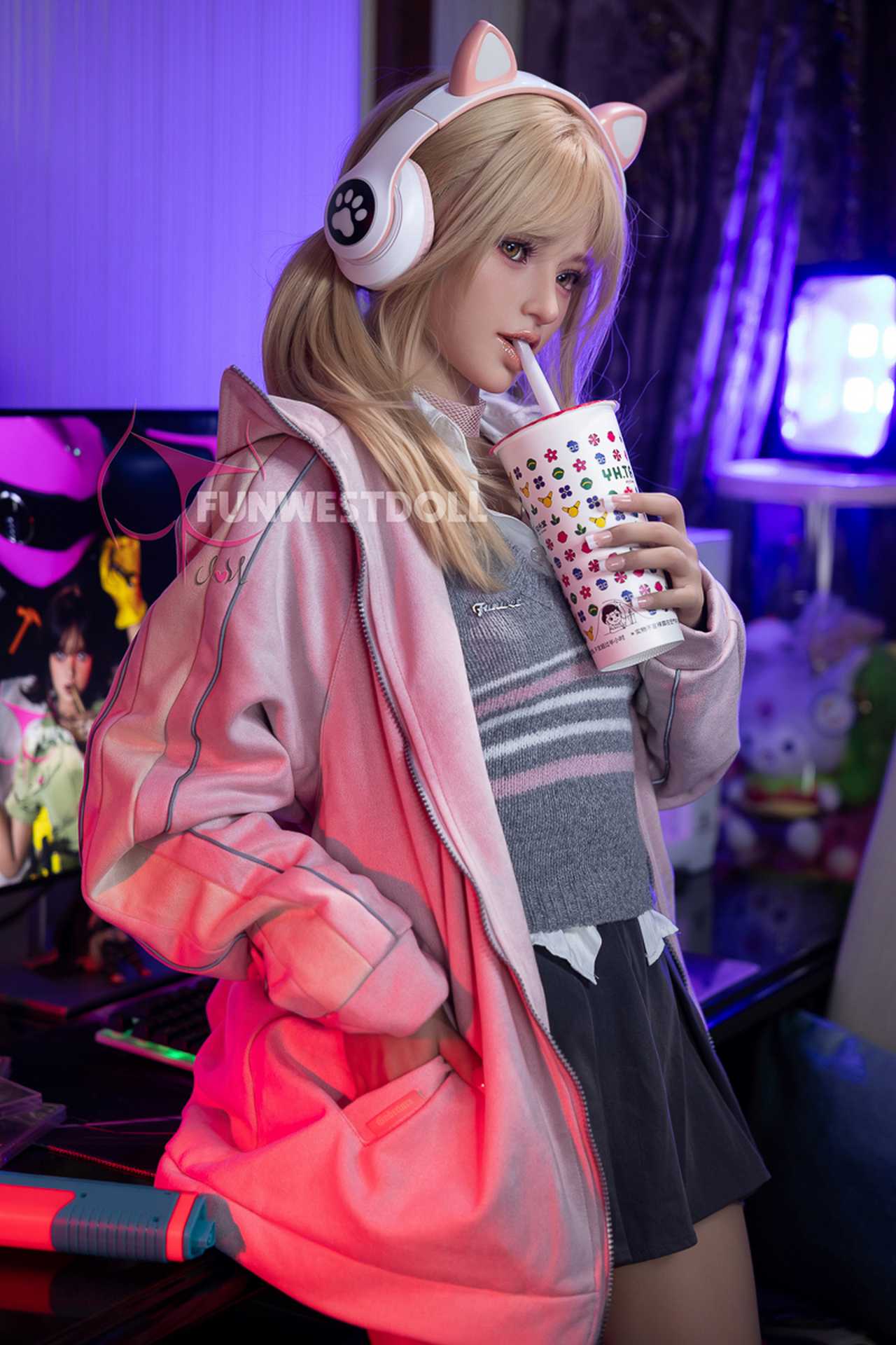 Funwest Evgeniya: 159cm TPE Doll with A-Cup Breasts and Gaming Enthusiasm Anmodolls Funwest