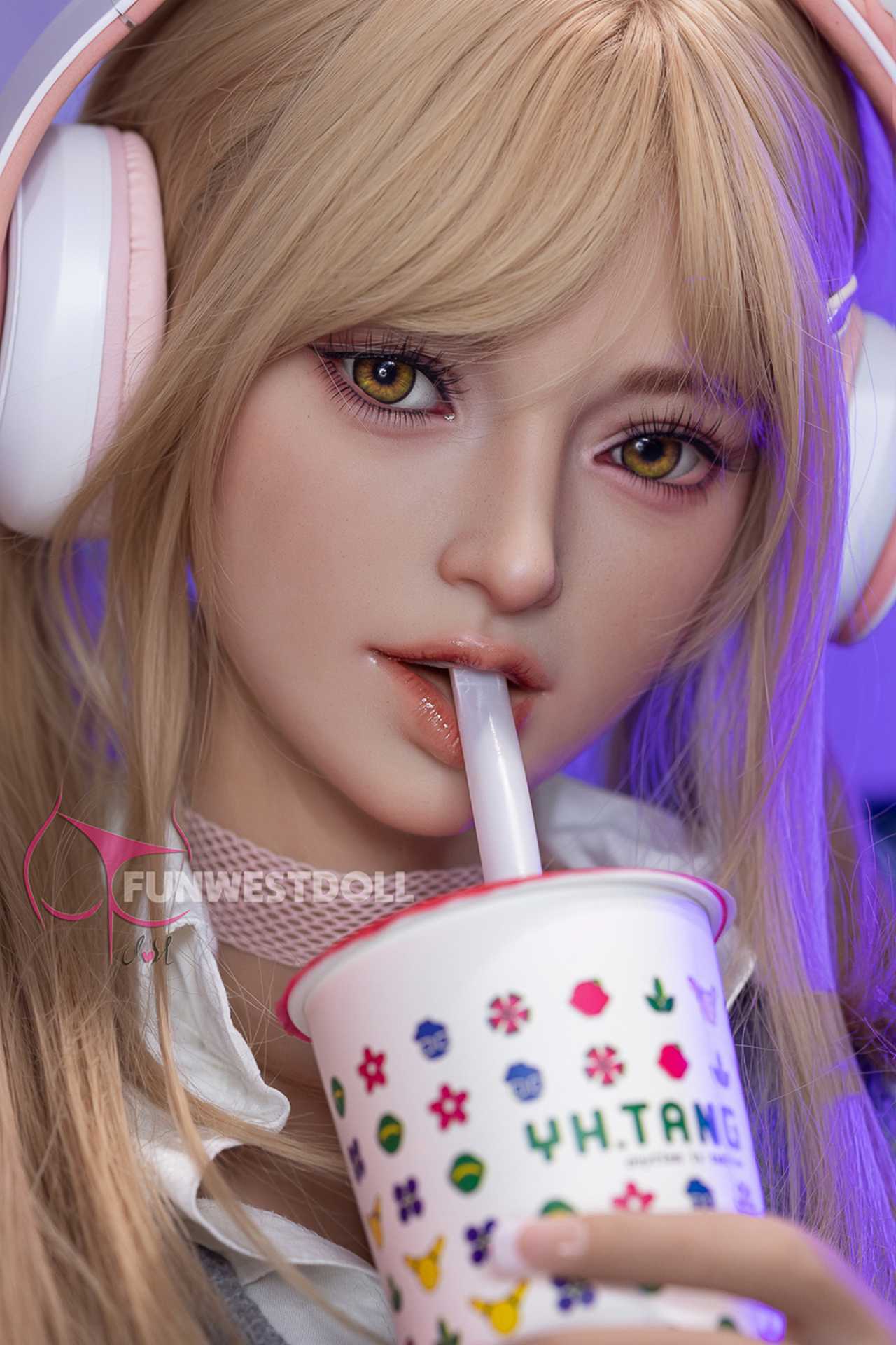 Funwest Evgeniya: 159cm TPE Doll with A-Cup Breasts and Gaming Enthusiasm Anmodolls Funwest