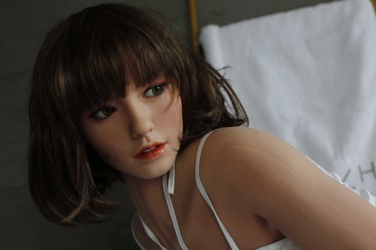 Alma: Exquisite Asian Beauty - 165cm Starpery Silicone Sex Doll with a Hot Body Anmodolls Starpery
