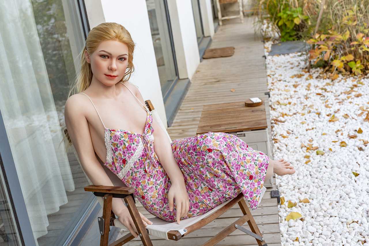 Rowena: Alluring Petite Temptation - 171cm Starpery Sex Doll, A Cup Breasts Anmodolls Starpery
