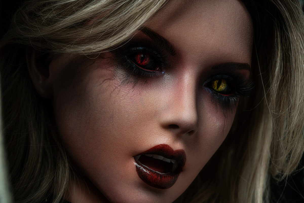 Yetta - Medieval female vampire with sexual thirst doll, Head (GE95-3) Anmodolls Zelex dolls - SILICONE