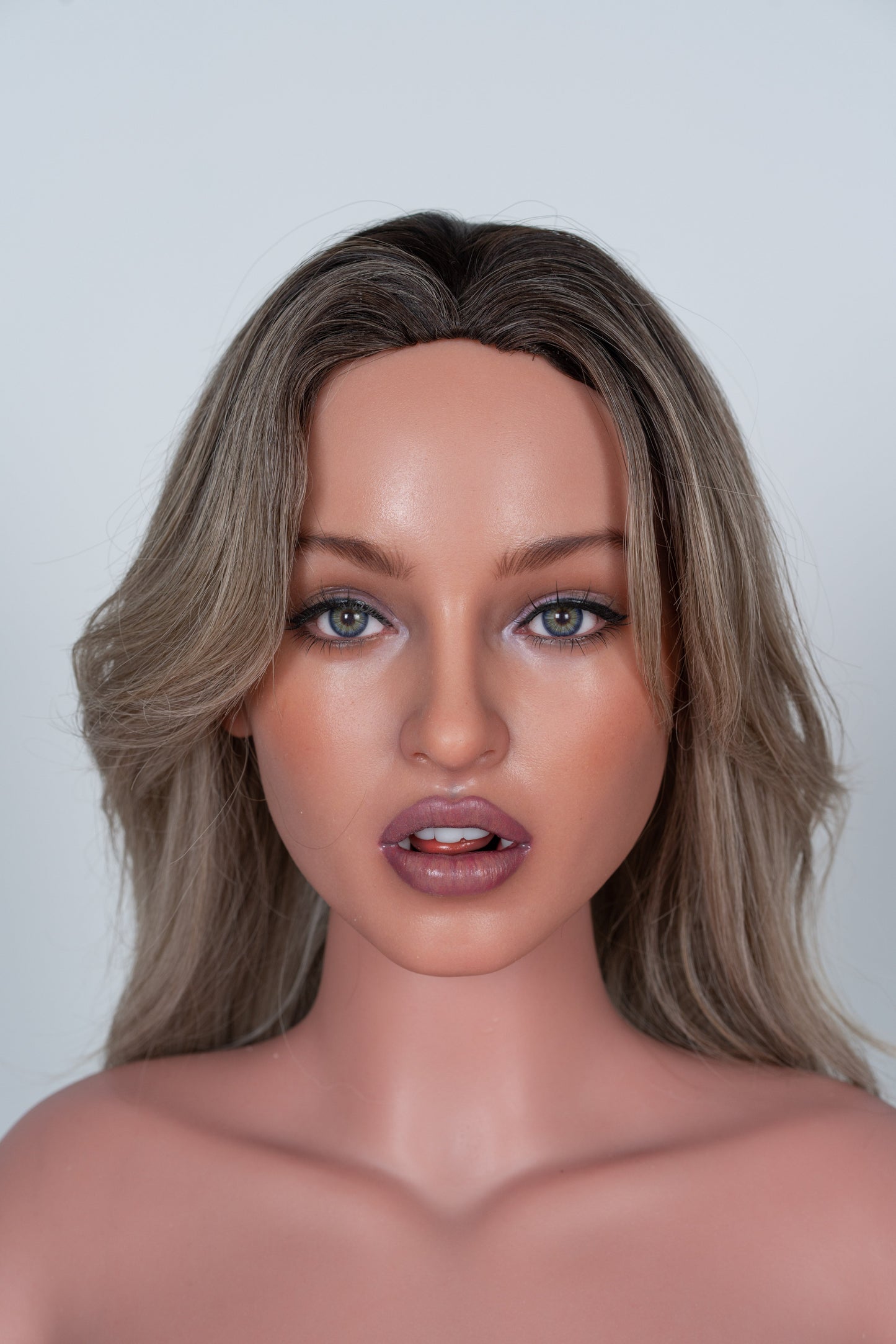 Image of zelex-160cm-j-head-zxe204_1, a high-quality and realistic sex doll by Anmodolls Zelex