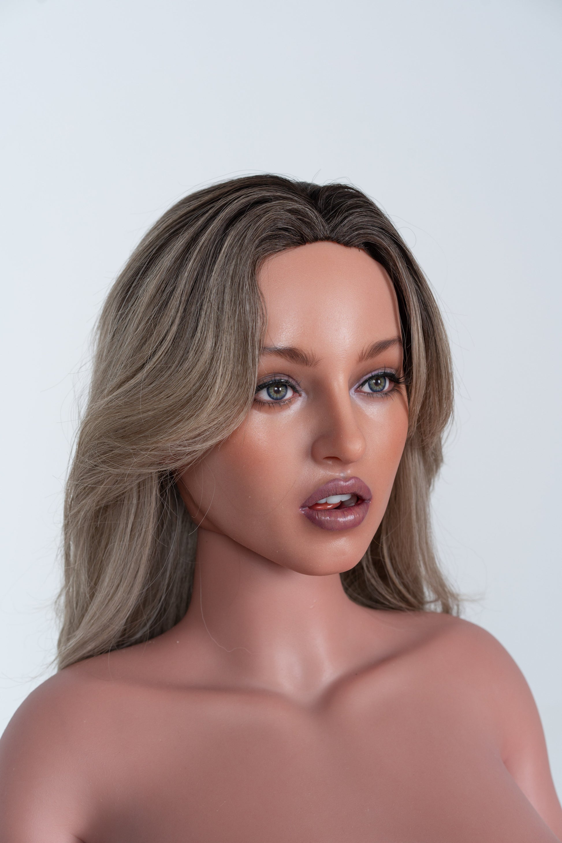 Image of zelex-160cm-j-head-zxe204_1, a high-quality and realistic sex doll by Anmodolls Zelex