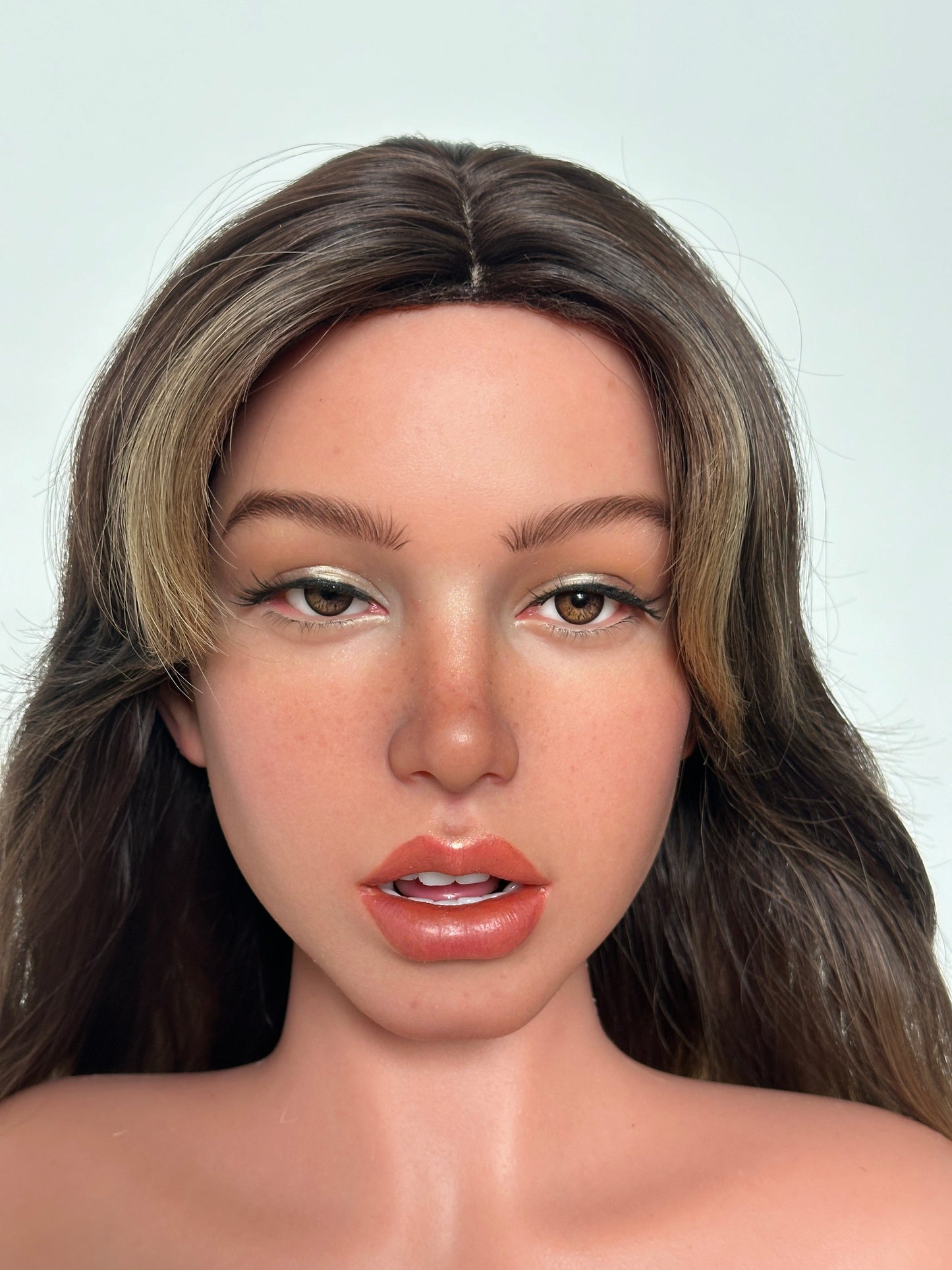 Image of zelex-sle-163cm-e-antonia-stock, a high-quality and realistic sex doll by Anmodolls Zelex