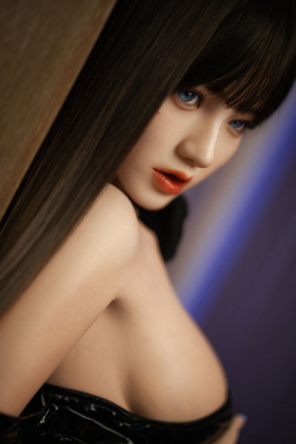 OrangeIn Catwoman Cosplay 168cm D-Cup Love Doll: A premium love doll designed for realism and quality. Perfect choice for those seeking an intimate companion.