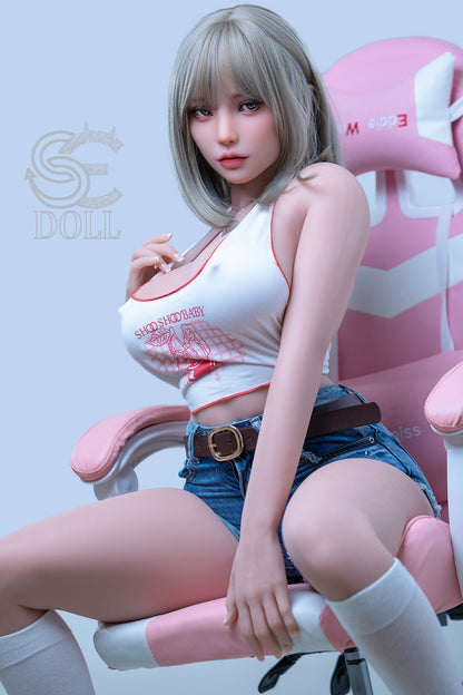 Marina - A young TPE SEX Dolls girl with a juicy and beautiful Butt