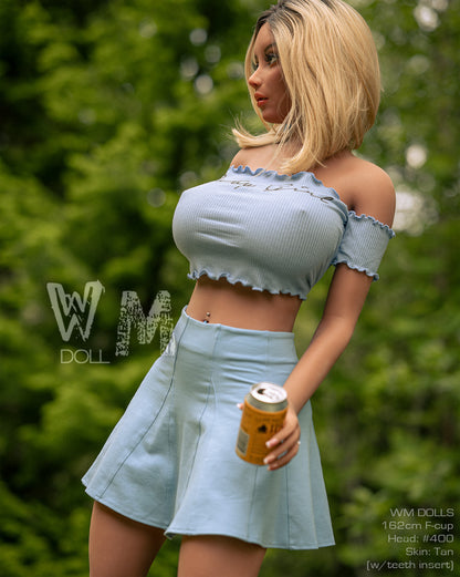 Zoeraa (Head #400): 166cm WM Sex Doll, F-Cup Breasts & Charming Teen Skirt Look